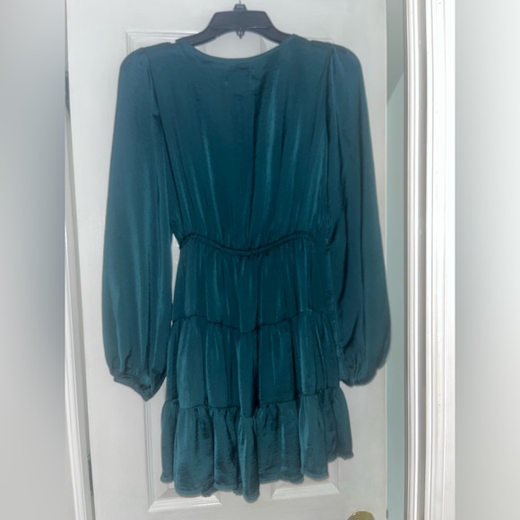 Princess Polly ruffled dress - Picture 2 of 2